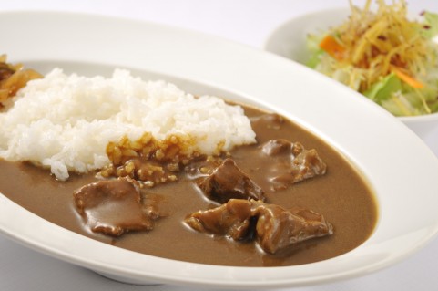 1月22日はカレーの日！今食べるべき理由とリメイクレシピ3つ