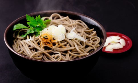 麺が恋しい季節に！「乾麺」を上手に茹で上げるポイント4つ