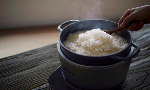 1台で何役も。プロの料理家も注目の「高性能な炊飯器」2つ