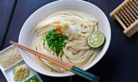 栄養◎で美味！「冷やしうどんにプラスしたい食材」3つ