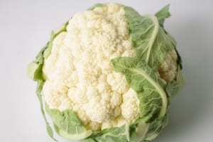 冬が旬！生で食べても美味しい白い野菜3つ　(3)カリフラワー