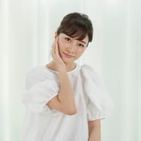 美容家・石井美保の透明美肌を支えているのはこの美白コスメ！愛用アイテムを公開！