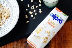 たっぷり食物繊維　オーツミルク　砂糖不使用／アルプロ