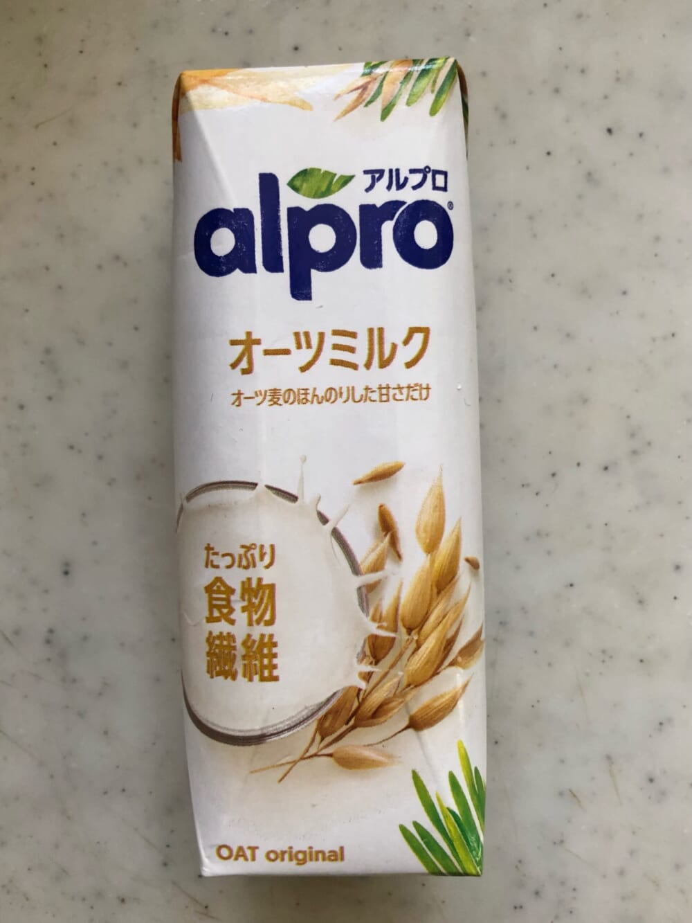 オーツミルク／アルプロ