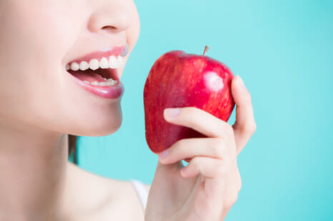 腸活＆ダイエットに！リンゴを毎日食べるべき理由3つ