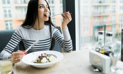 昼食に摂れば調子も上昇！午後の運気を上げる食べ物