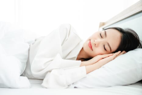 快眠には●●の行動が重要！睡眠の質を高めるコツ3つ