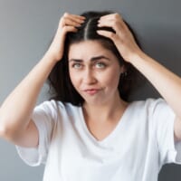 美容師が実践している白髪を減らす方法5つ