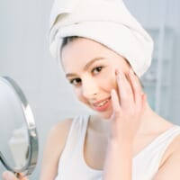 紫外線ダメージを放置しない！ 40・50代が今こそすべき美白ケア