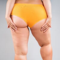 便秘や冷えにも◎！ 腸がほぐれる簡単ストレッチ