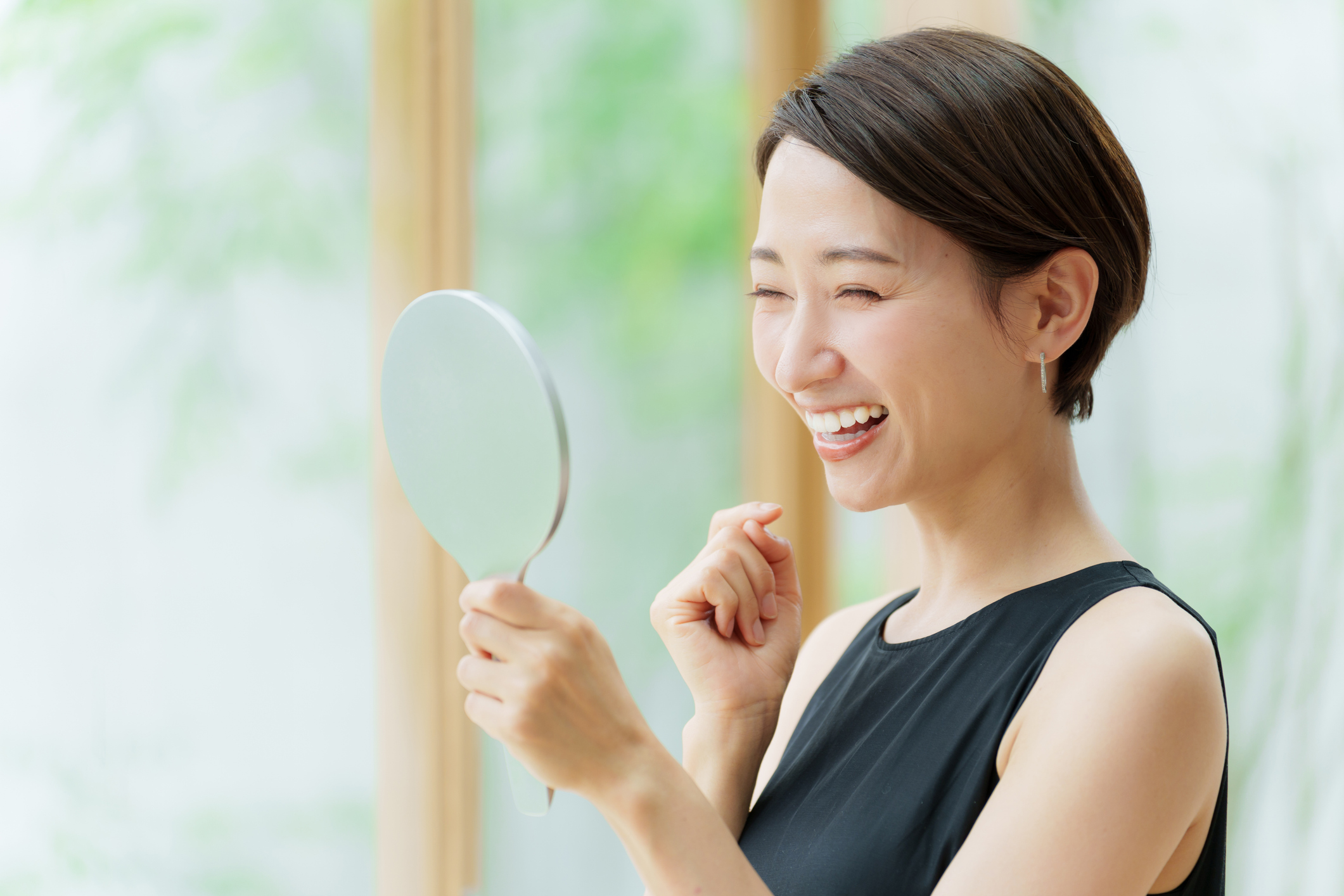 老け見えの原因は口元!?40・50代がすべきハグキケアとは