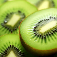 シミも疲れも見せない！40・50代の秋の高カバー＆トレンドメイクテク