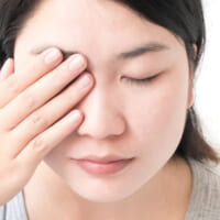 シミも疲れも見せない！40・50代の秋の高カバー＆トレンドメイクテク