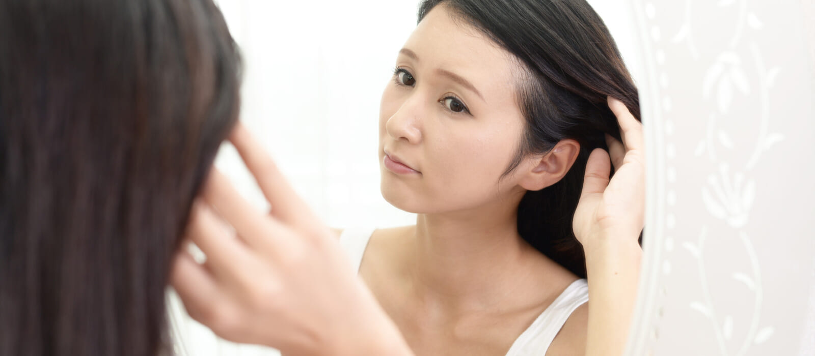 乾燥唇を一晩で救う！ 40・50代が絶対やりたい◎寝る前簡単リップケア