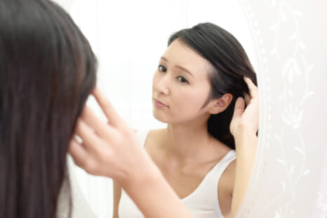 40・50代のボリューム悩み改善は夜が大事！ 寝る前にすべきヘアケア習慣