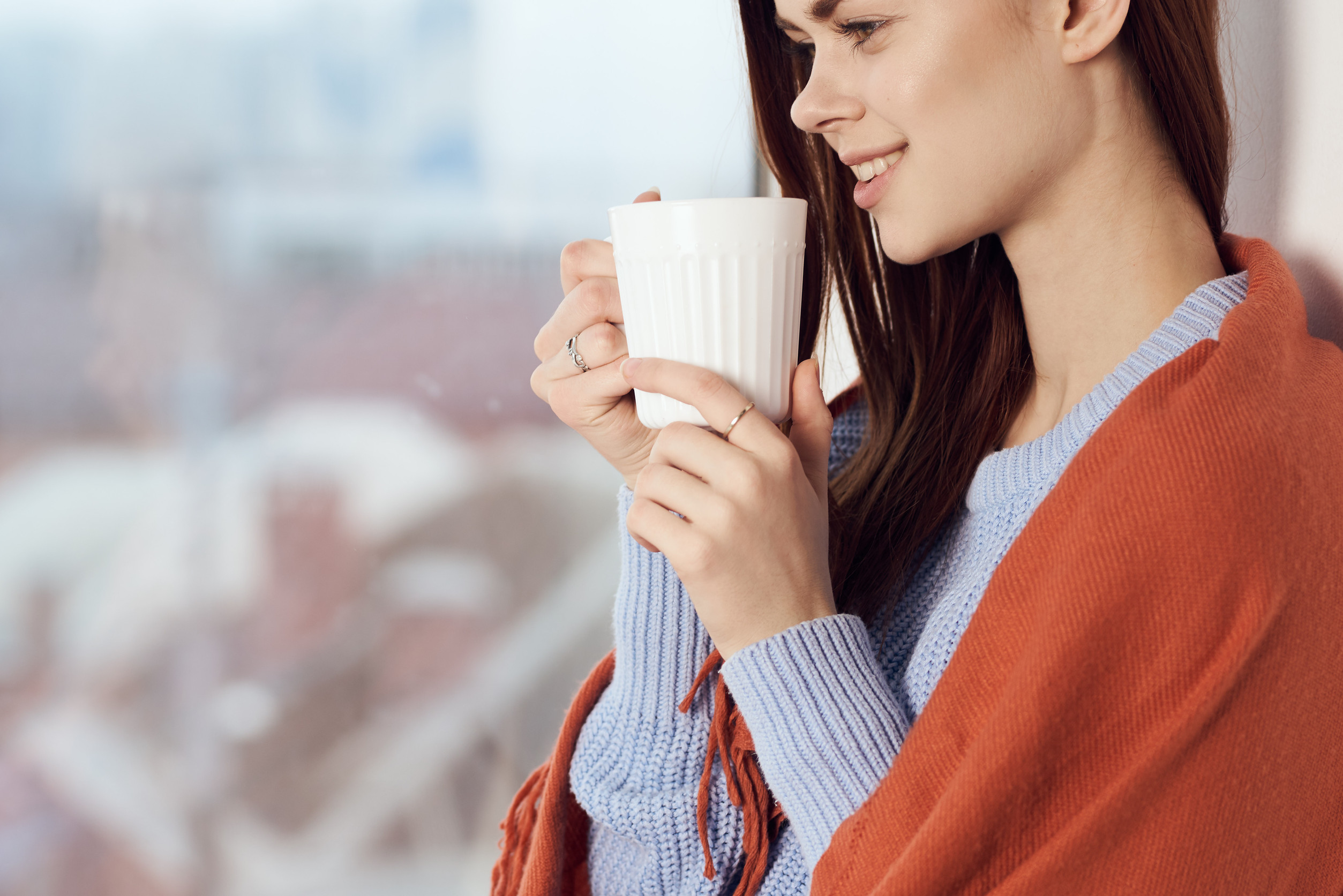 冬のダメージ肌は内側からケアしよう！ 40・50代に◎な“飲む保湿”習慣