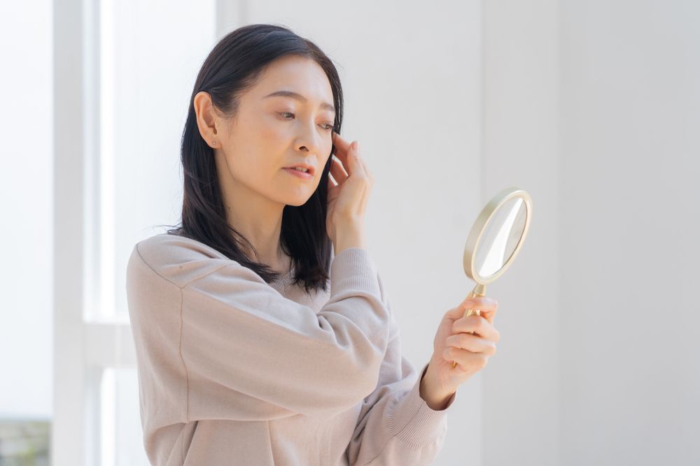 髪の広がり・うねりを抑える方法！原因・対策をわかりやすく解説