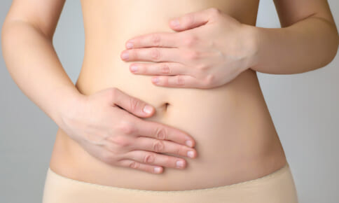 肩こりでむくんだ大顔に？全身の巡りを良くするポイント3つ