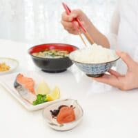 血流の低下で老け見え！？ 40・50代が注目したい美肌に導く食材3つ