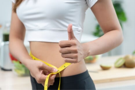 運動しないで40代が痩せるには？無理なくダイエットする方法や注意点