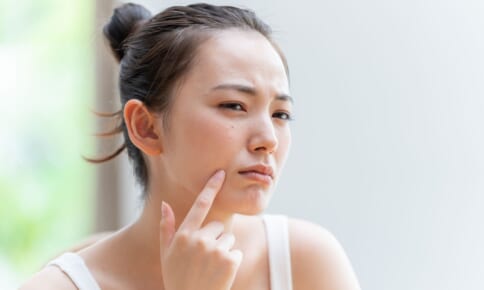 化粧水が浸透しない！原因や浸透させるポイントを解説
